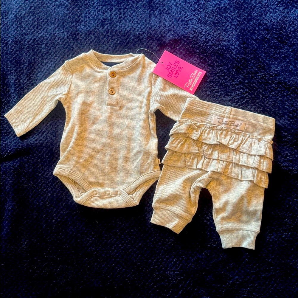 Ruffle Butts Gray Newborn Outfit Set